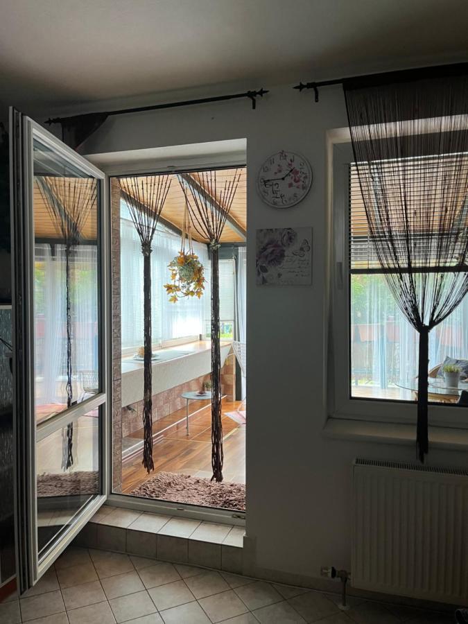 Terrace Apartment S 1 Spalnou Sofia-Parking & Wifi Bratislava Exterior photo